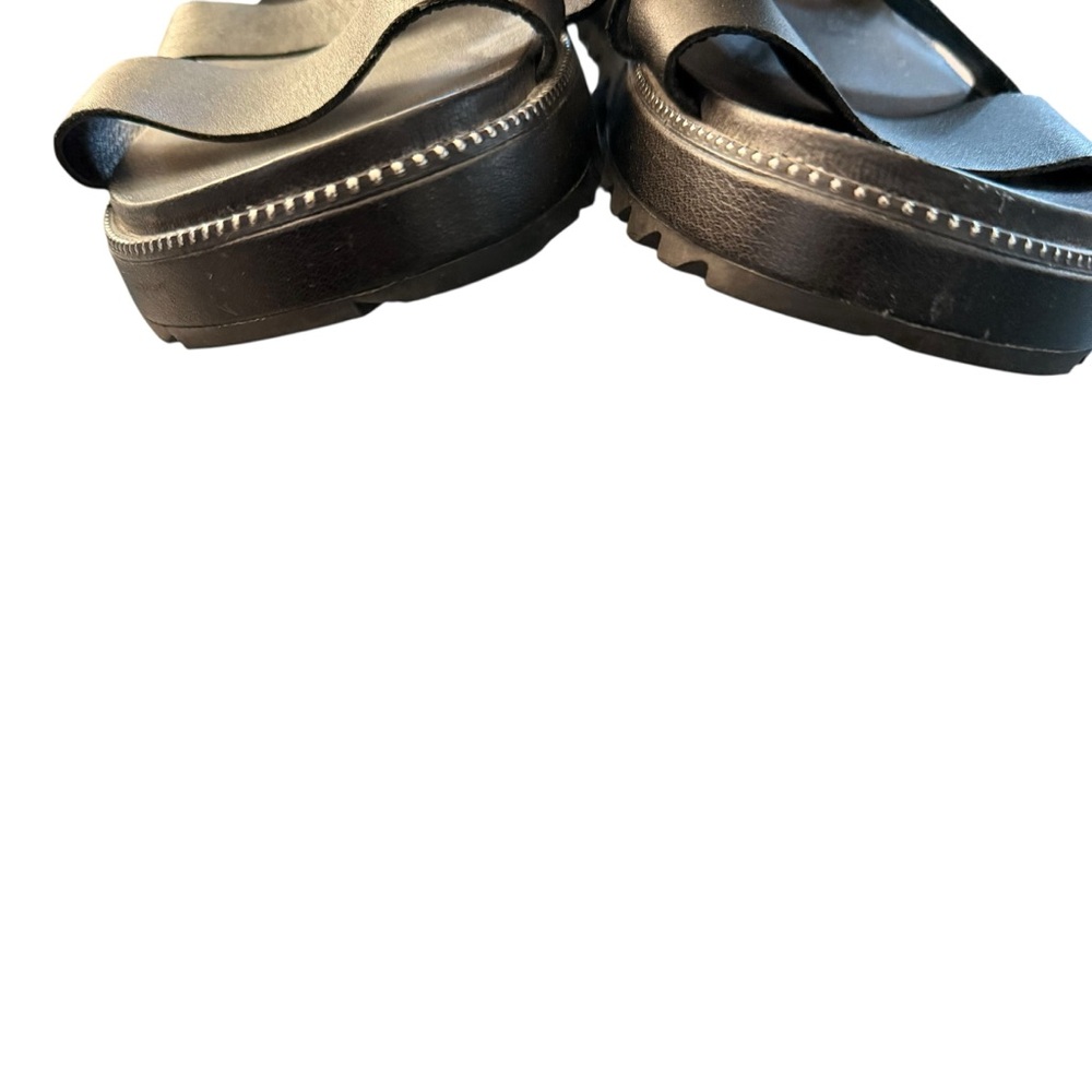 Sorel Black Cross-Strap Platform Studded Athleisure Sandals - Picture 10 of 14